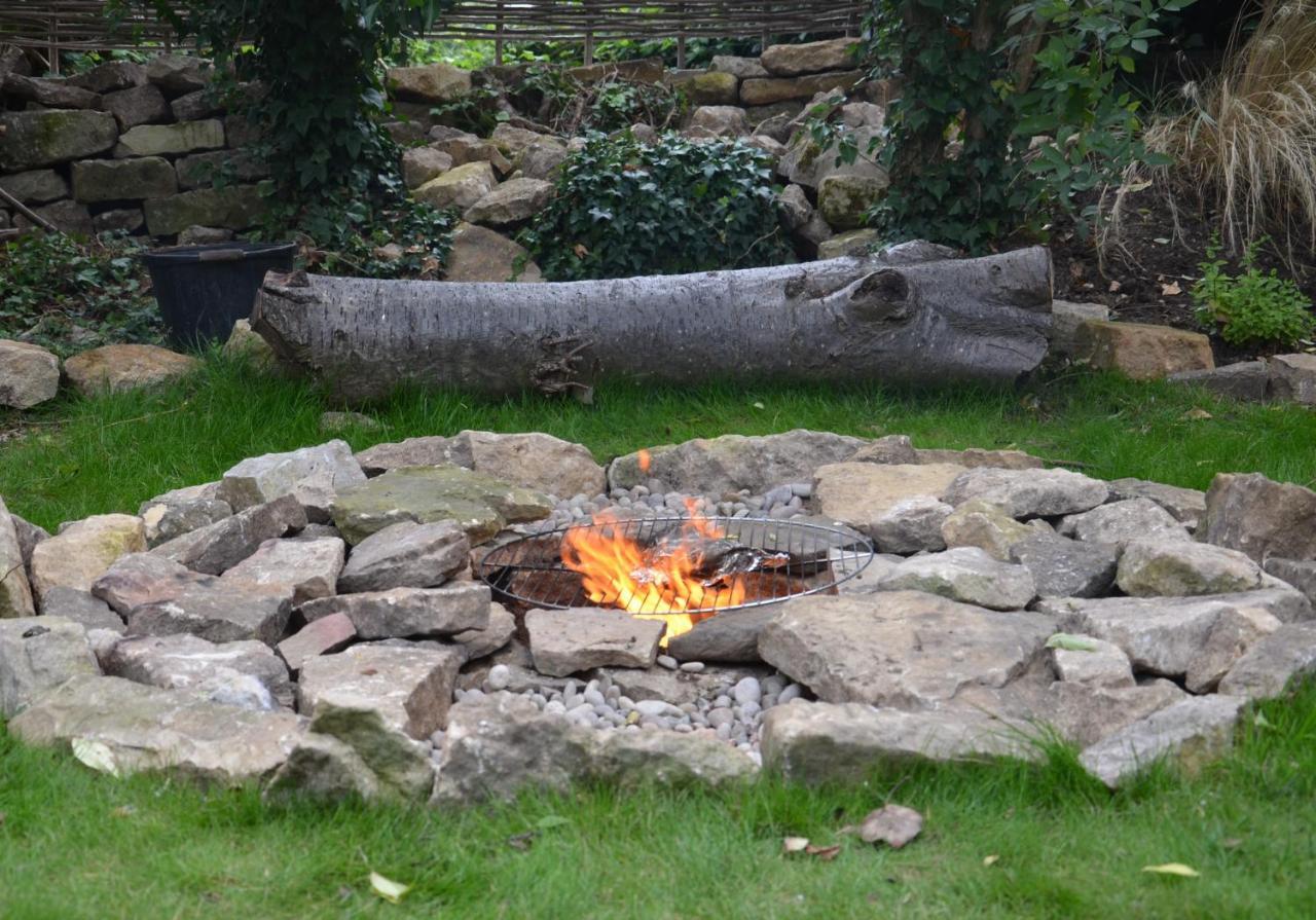 Stamford Meadows Glamping With Private Hot Tubs Hotel Exterior photo